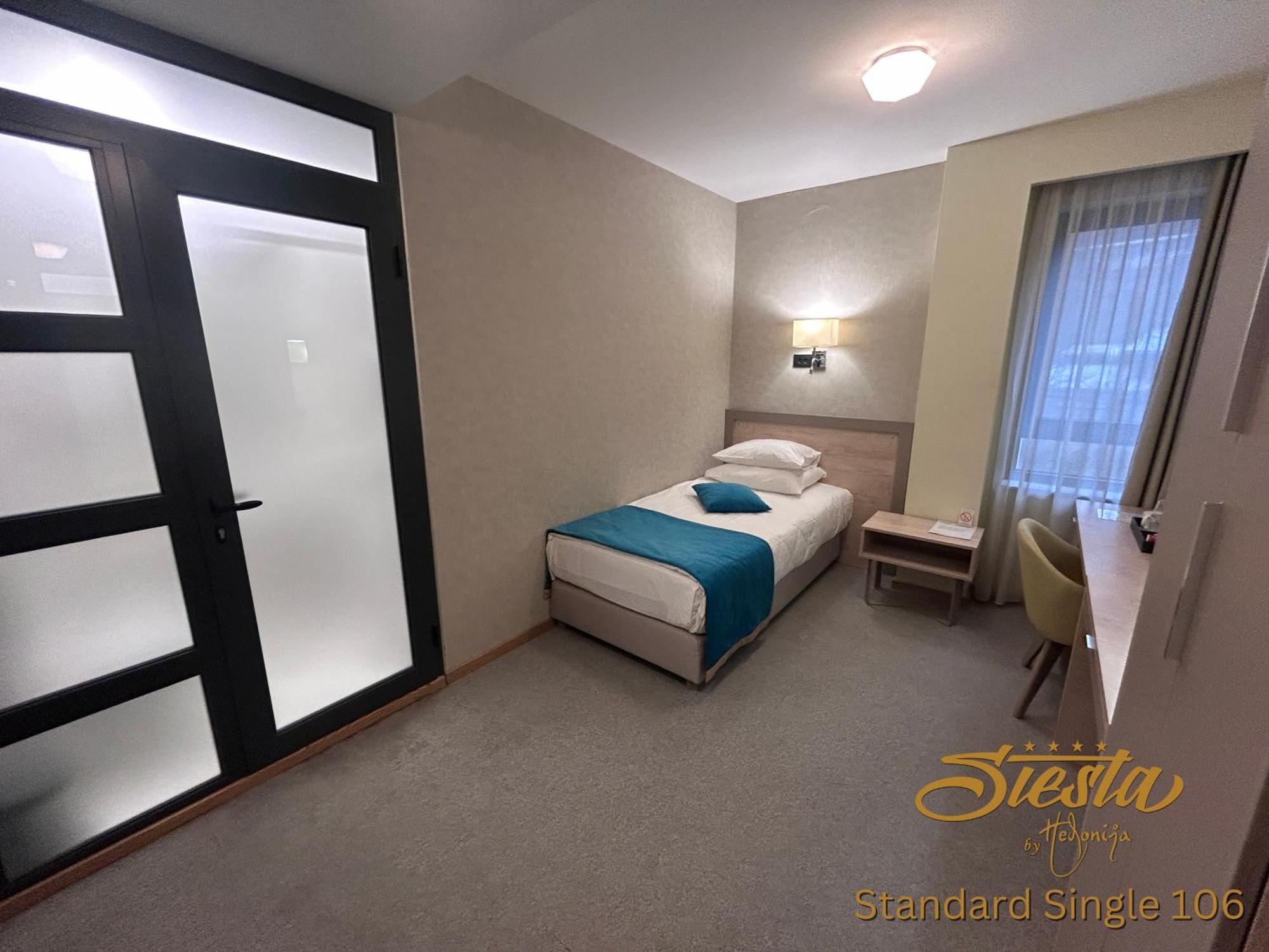 Hotel Siesta 우지체 외부 사진